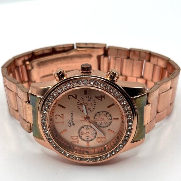 Rose Gold Men's Watch - Picture 3 of 4